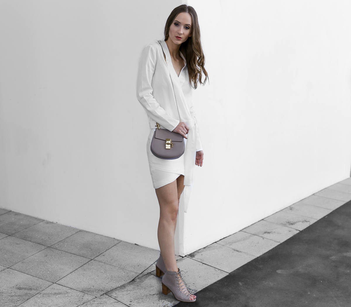 Chloe Drew Bag Mini Taupe outfit