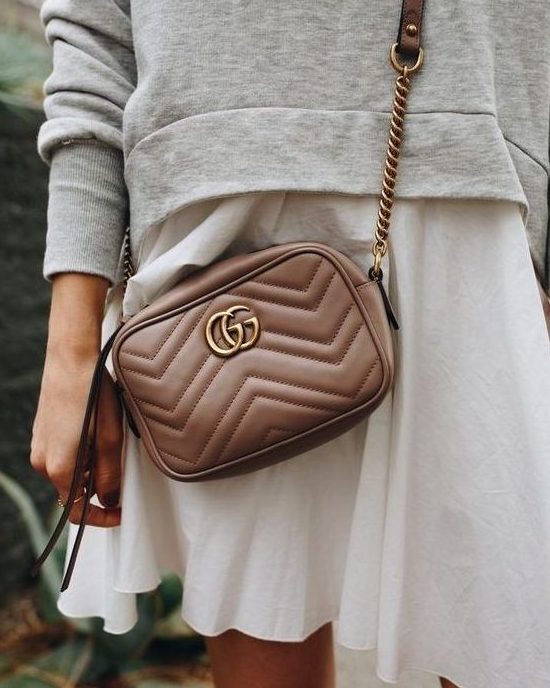 TOP 5 LUXURY BAGS UNDER $2,000 THAT ARE WORTH THE MONEY 
