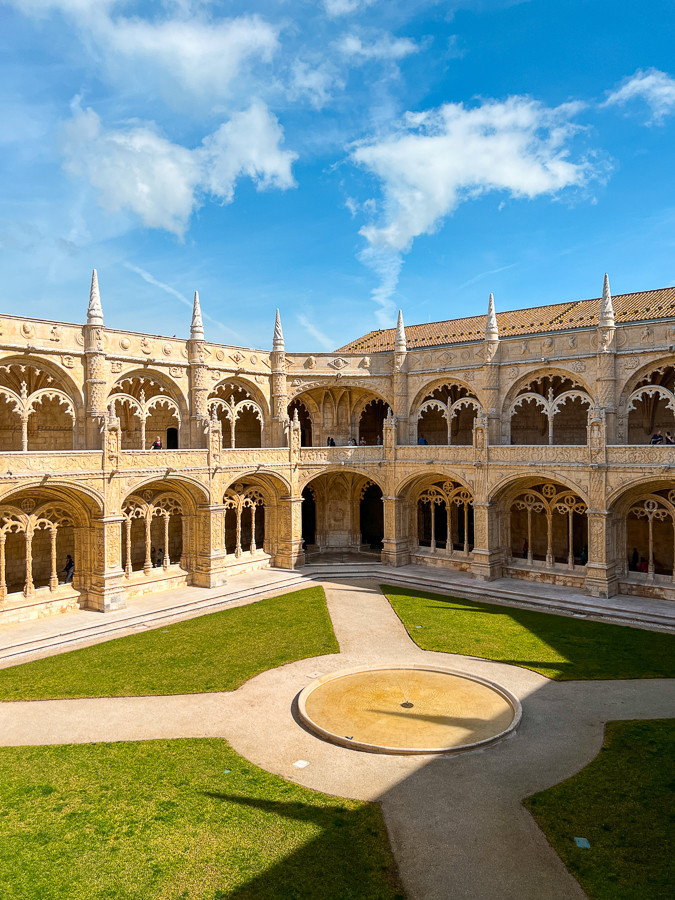 Best Things to Do in Lisbon Portugal Monastry